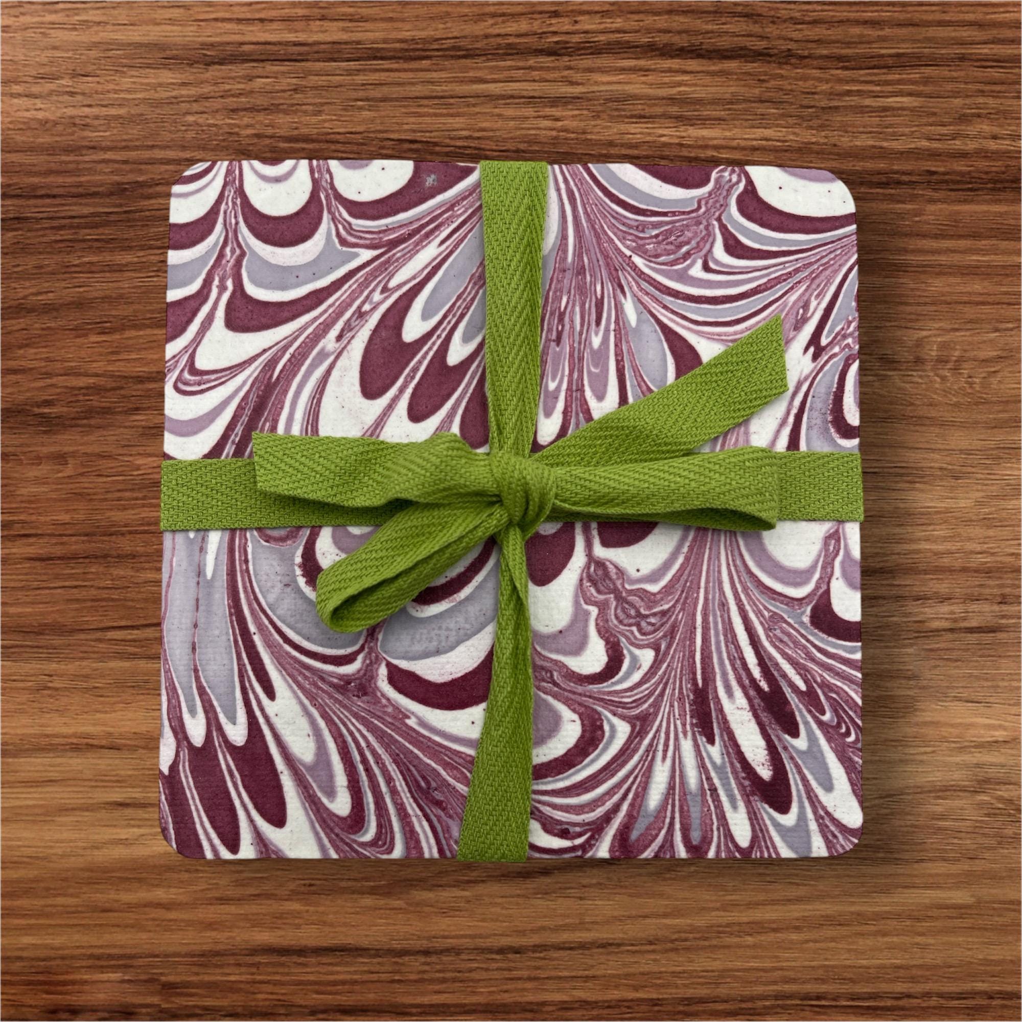 4 hand marbled coasters / 4 sous-verre marbré à la main