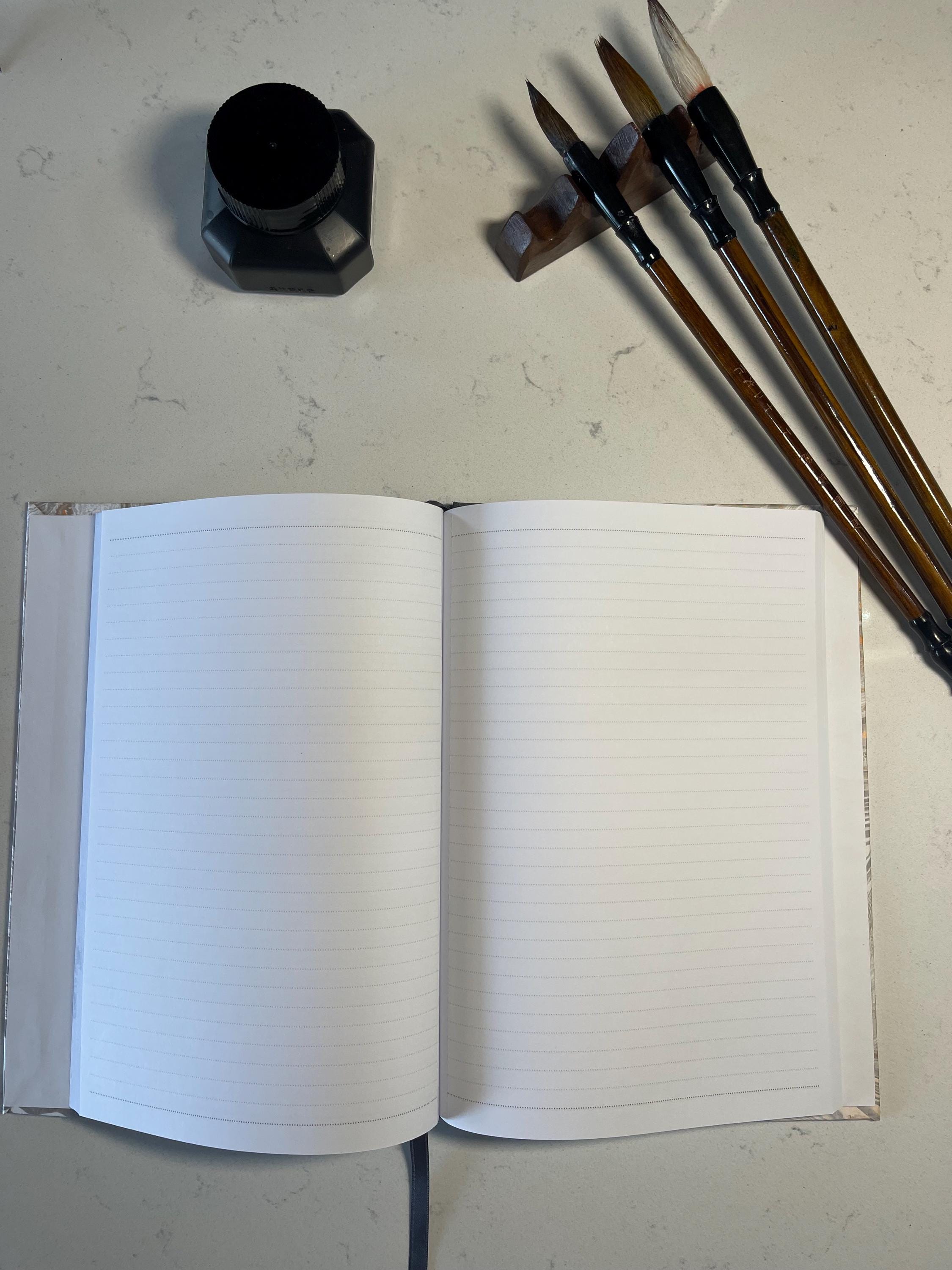 A5 Notebook/Journal Hand Marbled Hard Cover, Hand Made - Carnet A5 Fait Main avec Couverture Rigide Marbrée à la Main