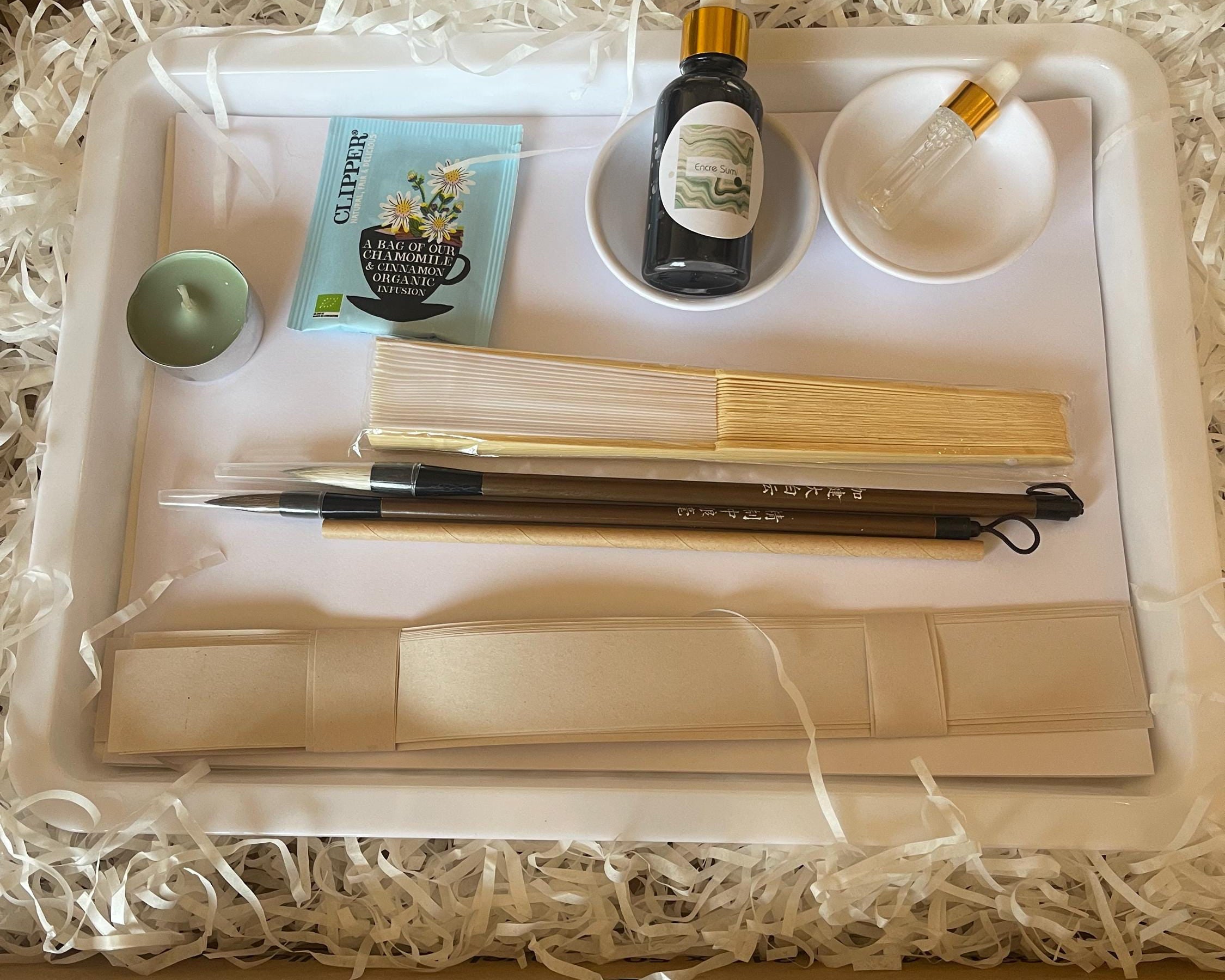 Suminagashi Kit, Japanese Ink Marbling Set, Mindfulness Gift, Meditation Art Supplies, Adults Self Care Gift, instructions in English/French